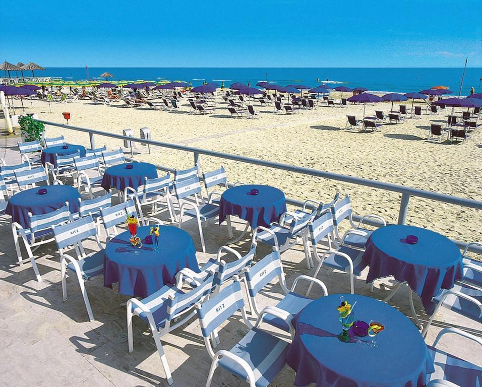 Hotel Clipper Giulianova Exteriör bild